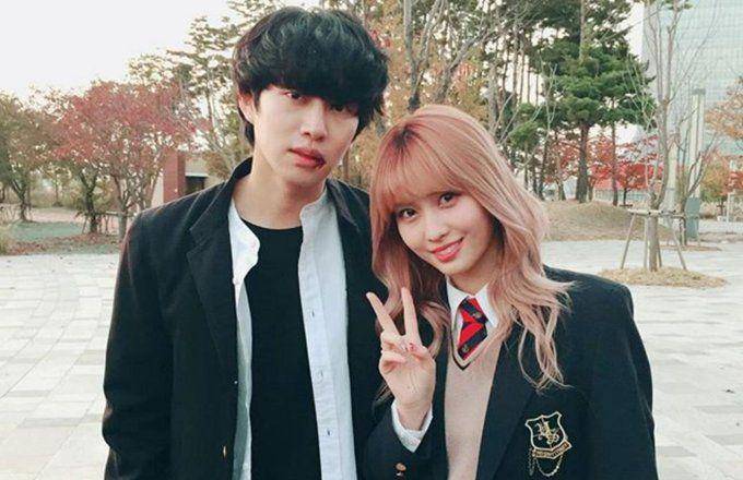 Heechul Super Junior dan Momo TWICE (twitter.com/allkpop)