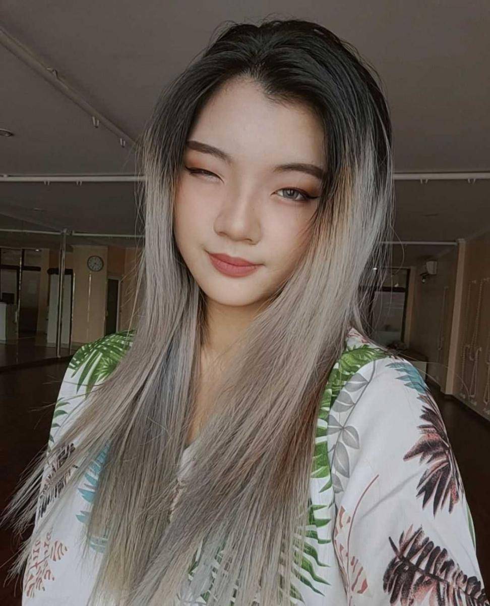 potret PB Glass (instagram.com/pb_pibi)