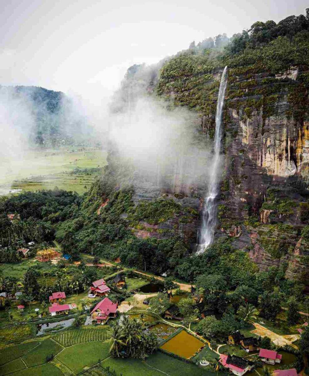 Lembah Harau (instagram.com/niko.awank)