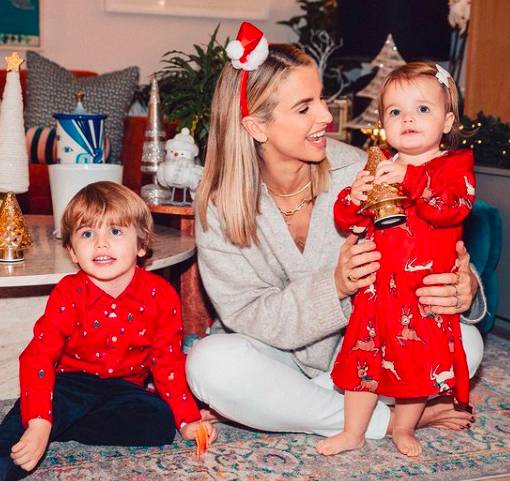 Vogue Williams (instagram.com/voguewilliams)