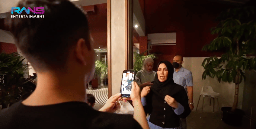 Raffi Ahmad dan Mama Amy (YouTube.com/Rans Entertainment)