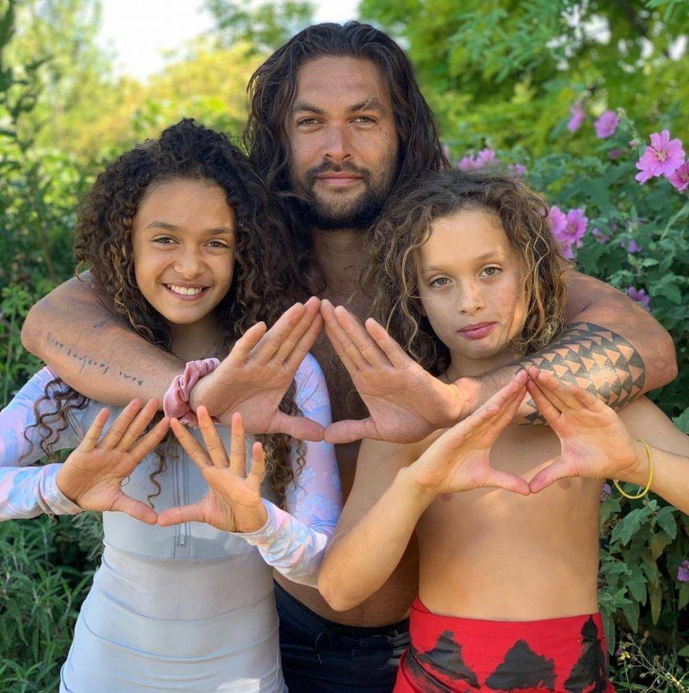 Jason Momoa bersama anak(instagram.com/prideofgypsies)