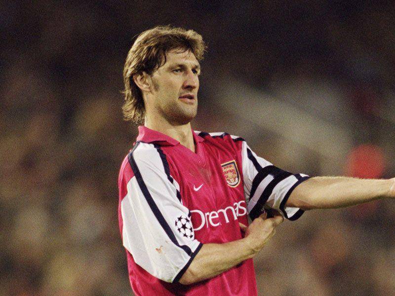 potret Tony Adams (skysports.com)