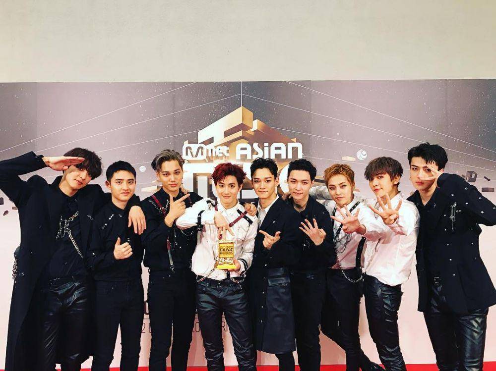EXO (instagram.com/oohsehun)