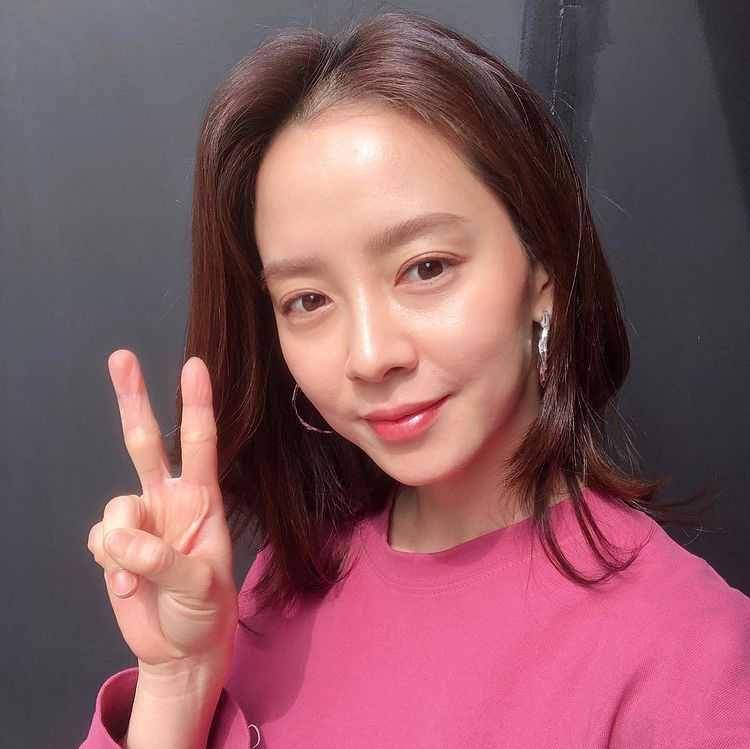 Song Ji Hyo (instagram.com/my_songjihyo)