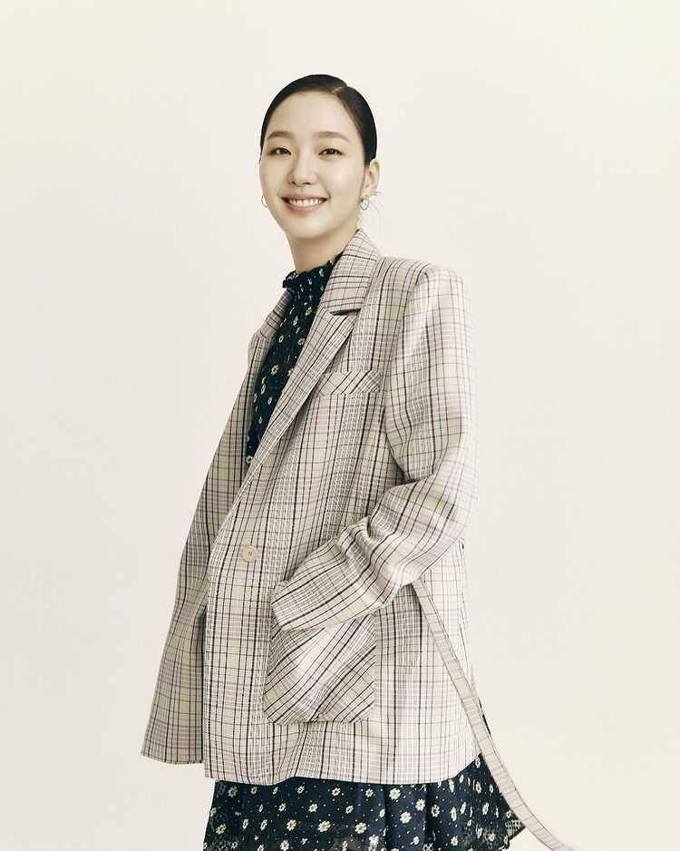 Kim Go Eun (instagram.com/ggonekim)