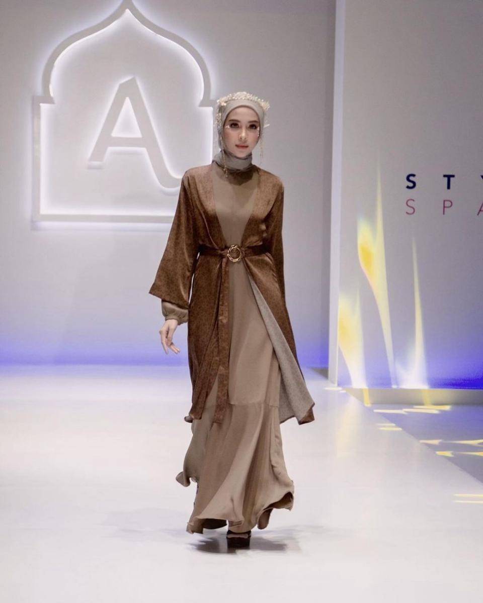 Style Hamidah Rachmayanti. (instagram.com/hamidahrachmayanti)