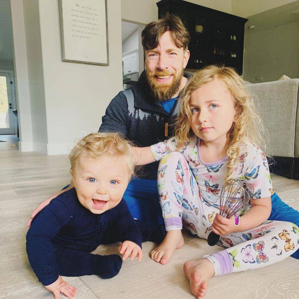 Buddy Dessert Danielson, Daniel Bryan, Birdie Joe Danielson (instagram.com/thebriebella)