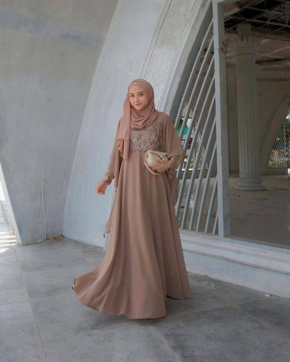 Style Khaerunnisa. (instagram.com/nisacookie)