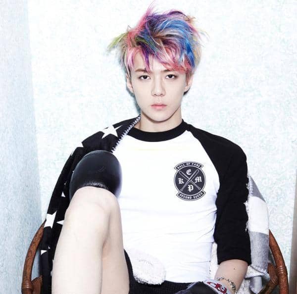 Sehun EXO (m.post.naver.com/DISPATCH)