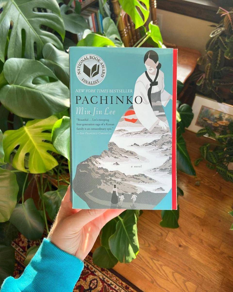 Pachinko oleh Min Jin Lee (instagram.com/emilymstochl)