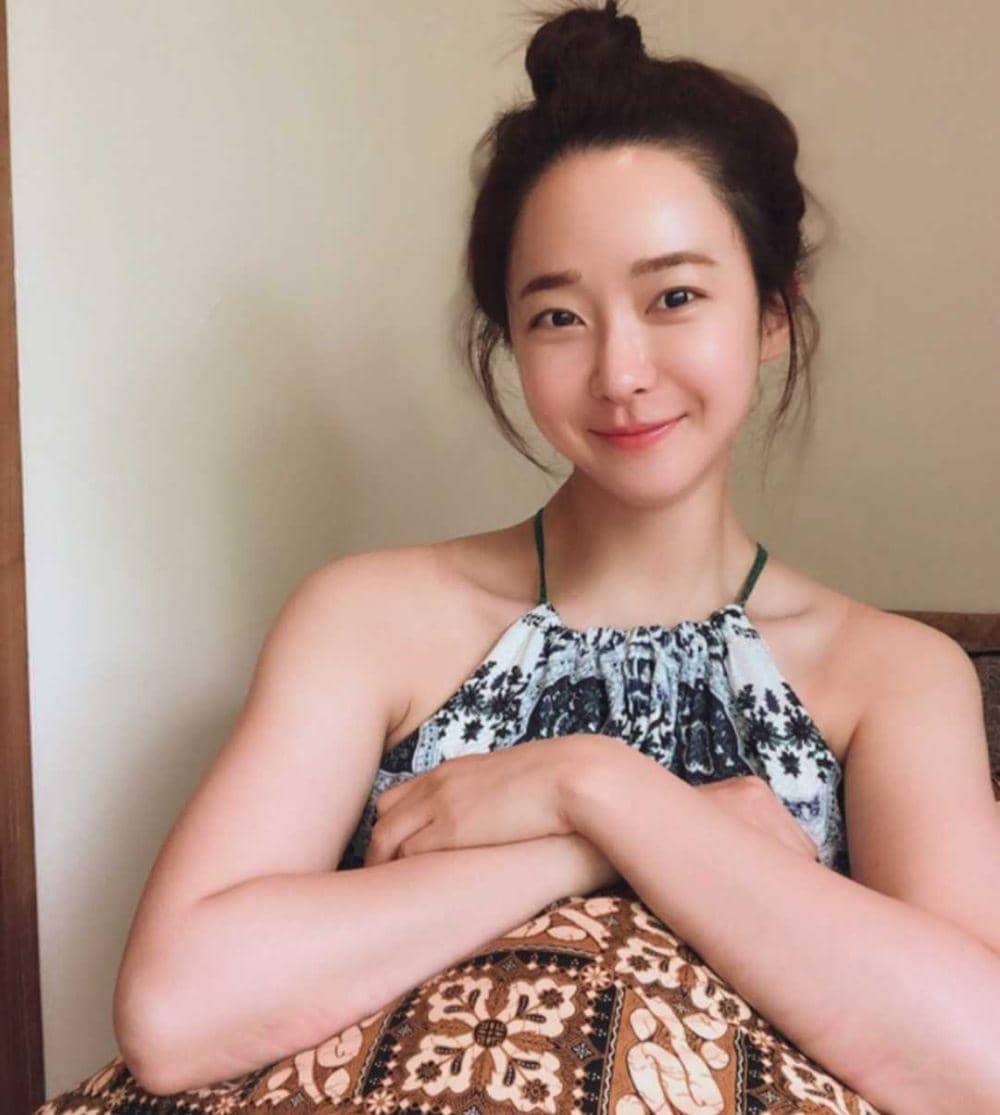 Soyoung eks After School (instagram.com/ssossolovely)