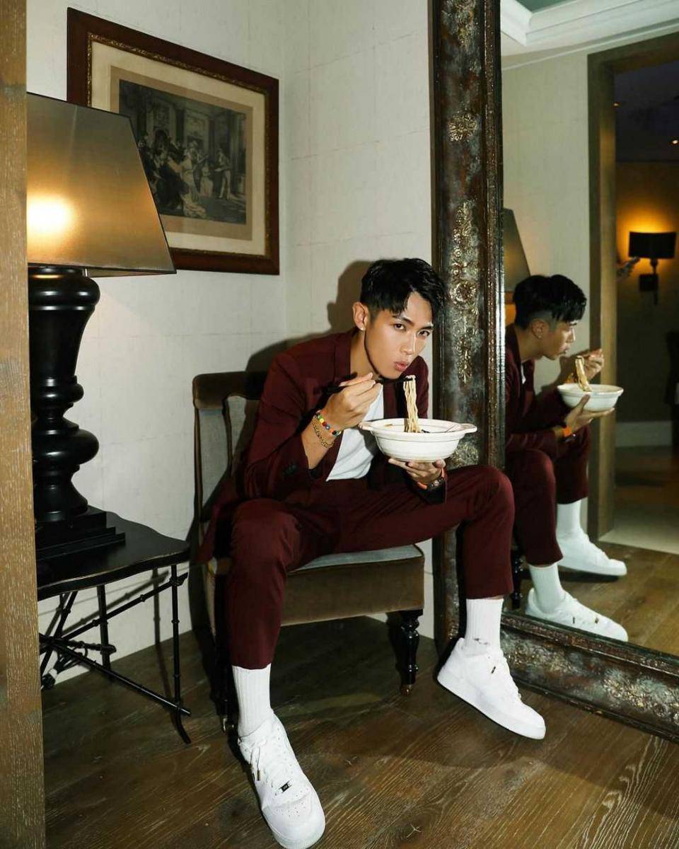 Kai Ko (instagram.com/kaikaiko)