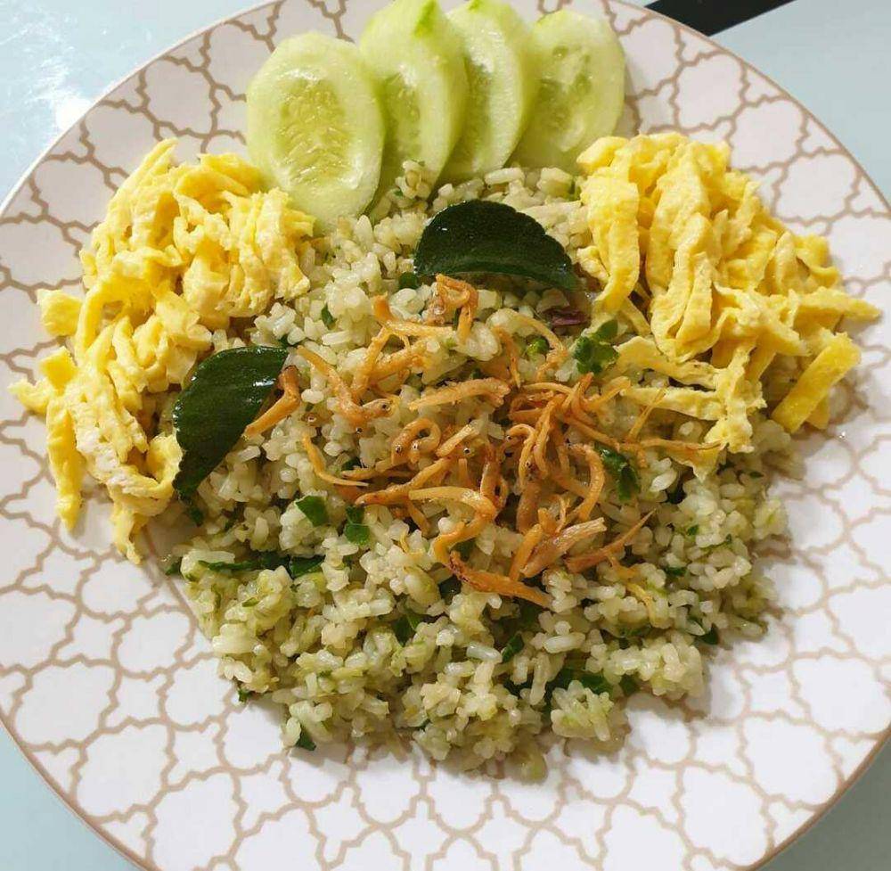 nasi goreng cabai hijau (instagram.com/yl_cooknfood)