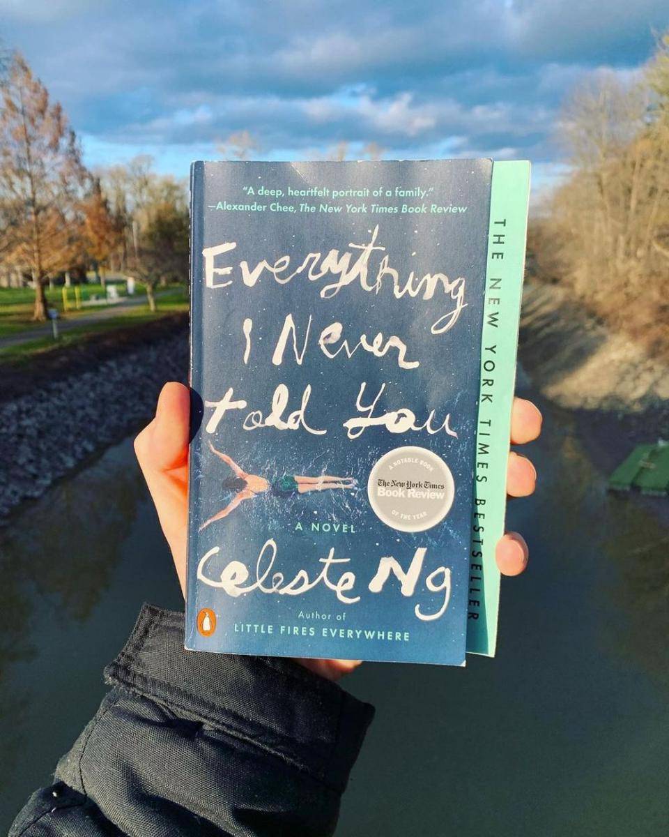 Everything I Never Told You (instagram.com/goodlooksbooks)
