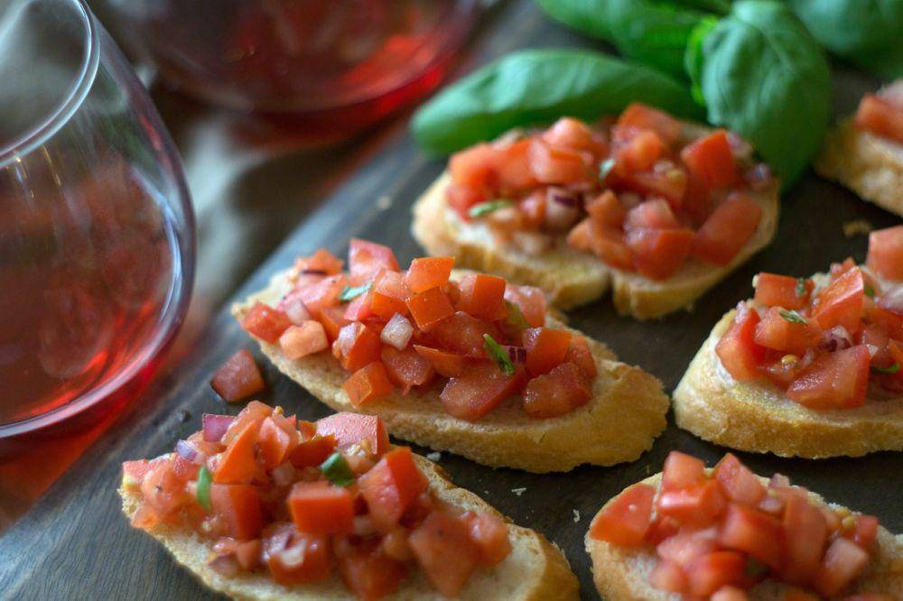 ilustrasi bruschetta (pexels.com/Kasumi Loffler)