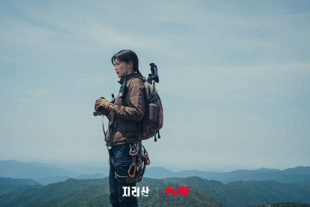 9 Quotes Bijak Seo Yi Gang Tentang Gunung dan Ranger di Jirisan