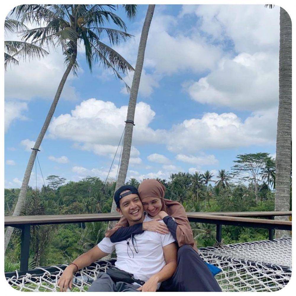 potret Dimas Seto dan Dhini Aminarti (instagram.com/dhiniaminarti)