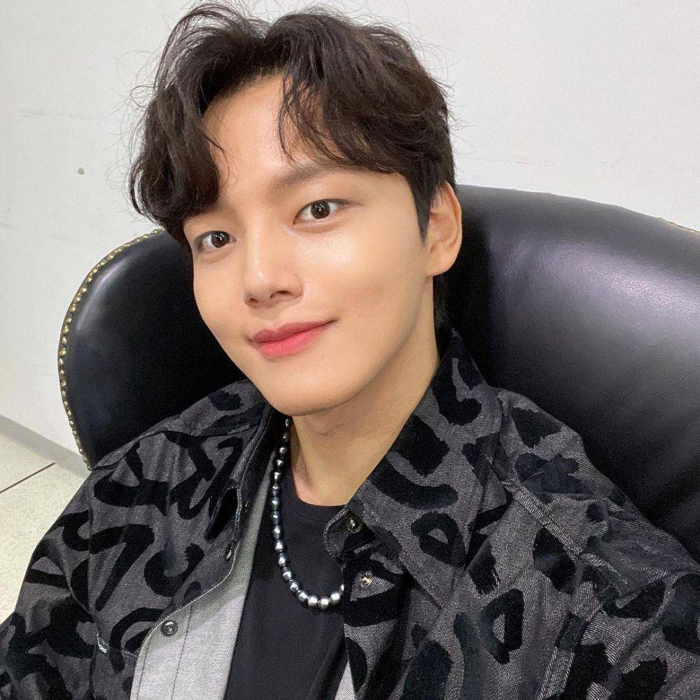 Yeo Jin Goo (instagram.com/yeojin9oo)