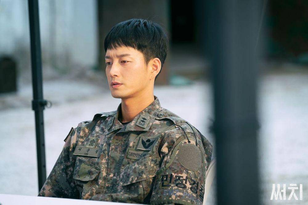 Lee Hyun Wook (instagram.com/wook0617)