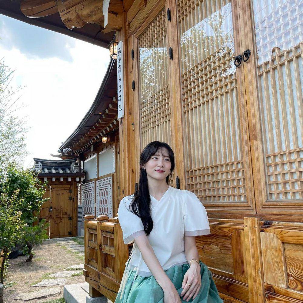 Park Ji Hyun (instagram.com/voyavivirel)
