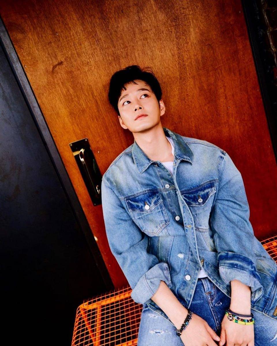 Lee Hyun Wook (instagram.com/wook0617)