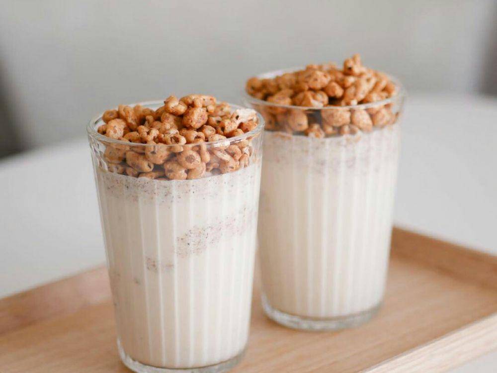 ilustrasi jolly pong shake (instagram.com/@pearlthefoodie)