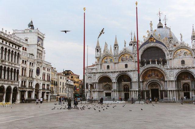 8 Potret Kemegahan Basilika di Berbagai Negara, Bikin Takjub!