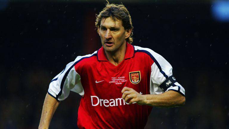 potret Tony Adams (skysports.com)