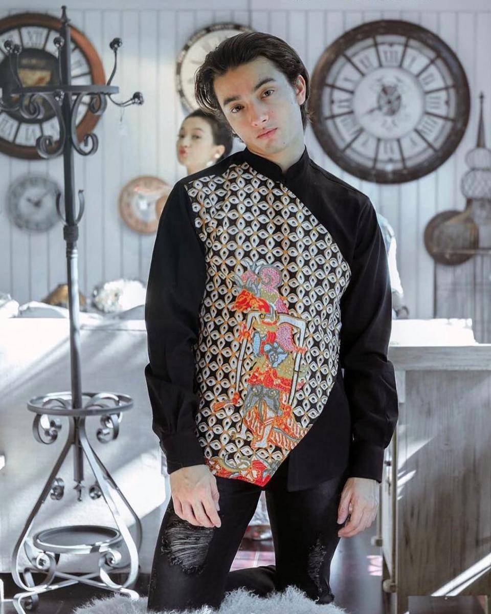 Bryan Domani (instagram.com/bryandomani_bd_)