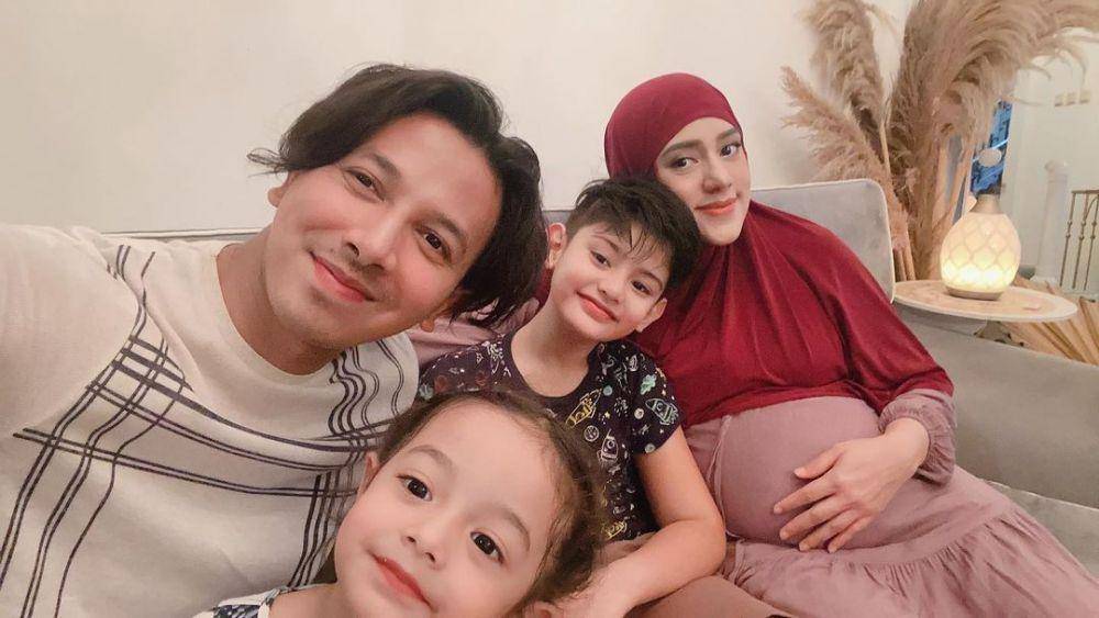 keluarga Fairuz A. Rafiq (instagram.com/fairuzarafiq)