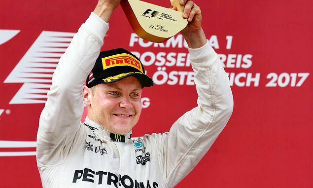 Valtteri Bottas menang pada GP Austria 2017. (f1i.com)