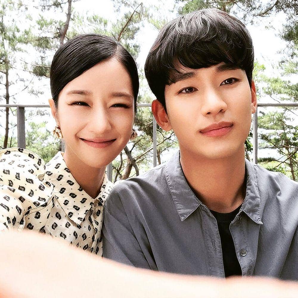 Seo Ye Ji dan Kim Soo Hyun (instagram.com/soohyun_k216)