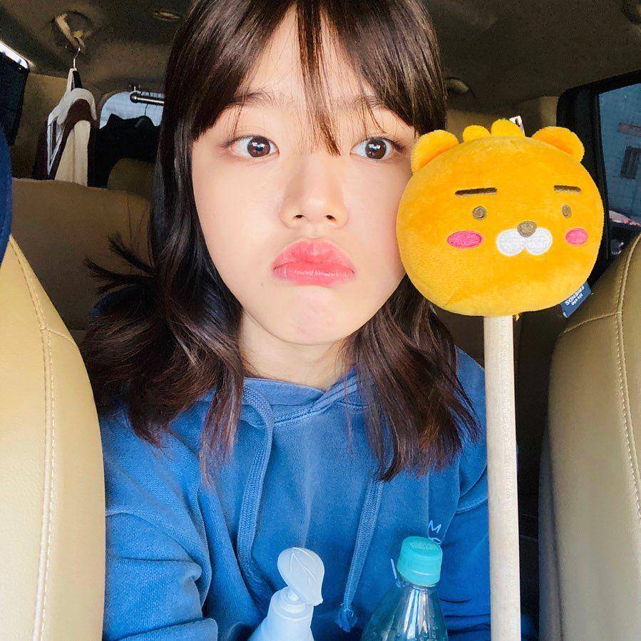 Kim Hyang Gi (instagram.com/kimsmell1)
