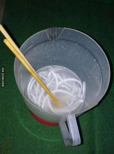 cara makan pakai sumpit (1cak.com)