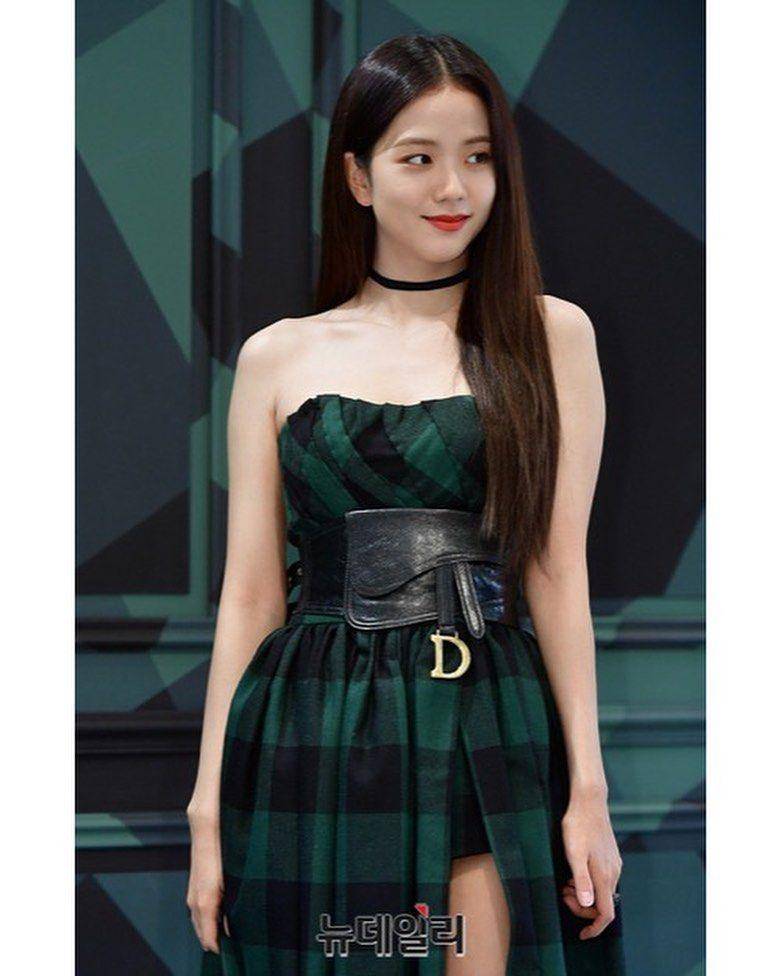 Jisoo BLACKPINK (instagram.com/sooyaaa__)