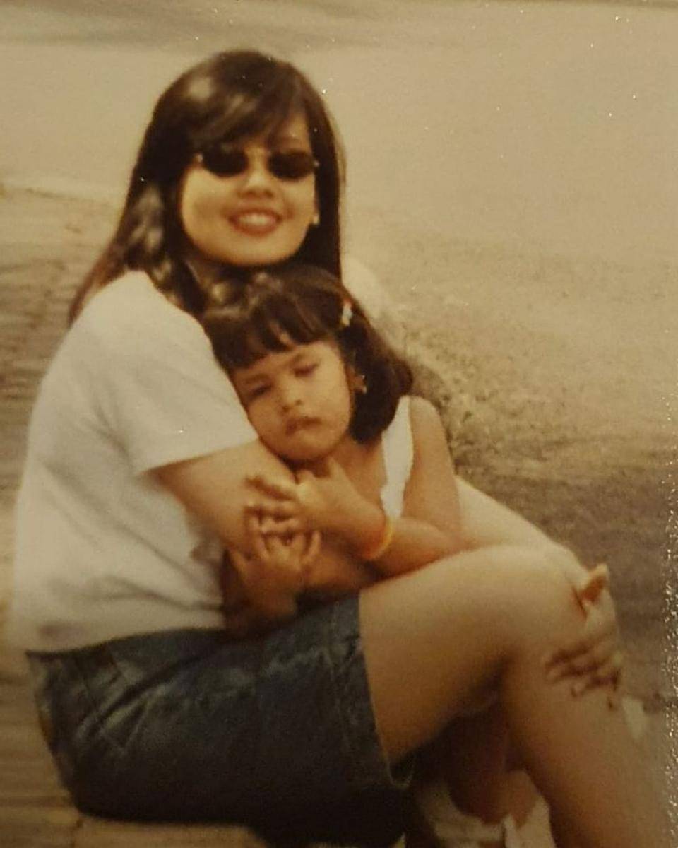maudy dan mama (instagram.com/maudyayunda)