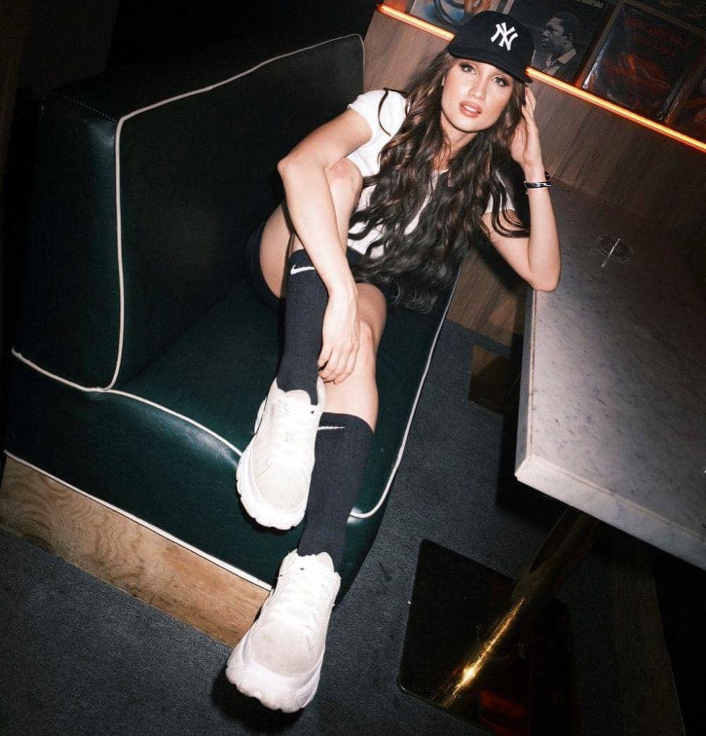 potret Cinta Laura (instagram.com/claurakiehl)