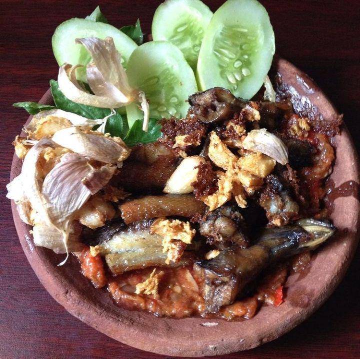 pecak belut khas Pemalang (instagram.com/herlinaagus)