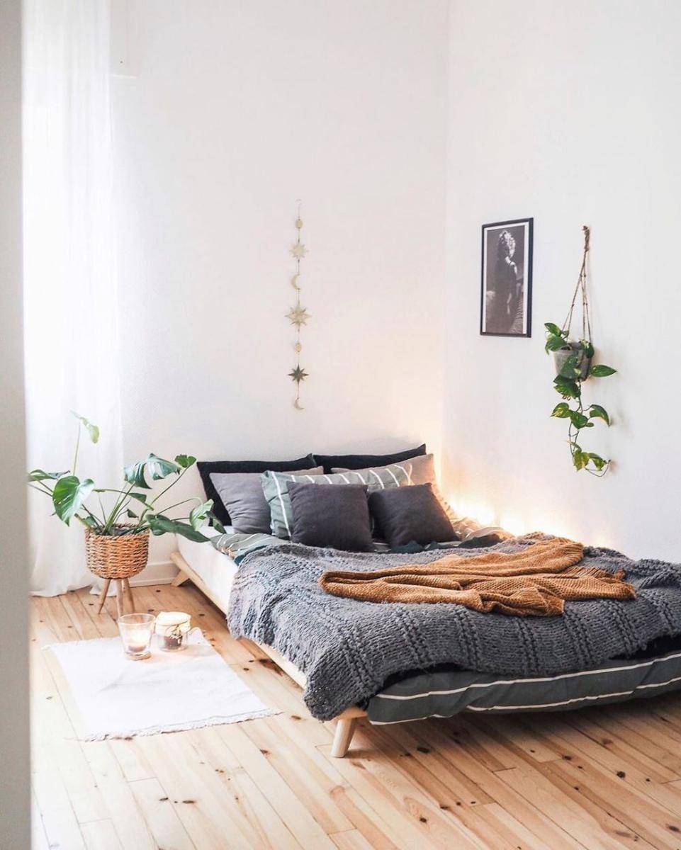 ide kamar tidur bertema minimalis (extraspace.com)