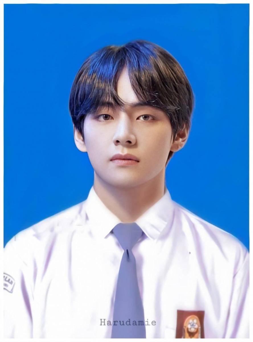 editan pas foto member BTS (twitter.com/harudamie)
