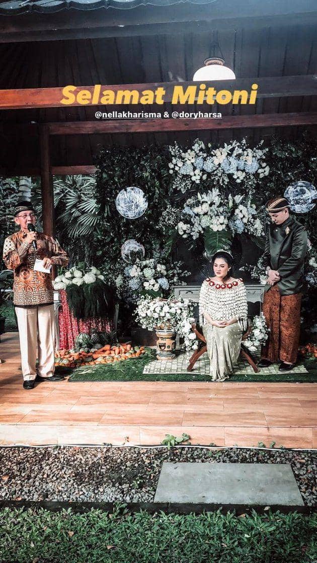 Nella Kharisma mitoni. (instagram.com/nellakharisma)