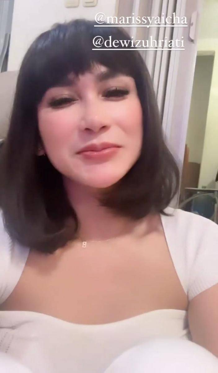 Bebizie berdandan seperti Vanessa Angel. (instagram.com/bebizie)