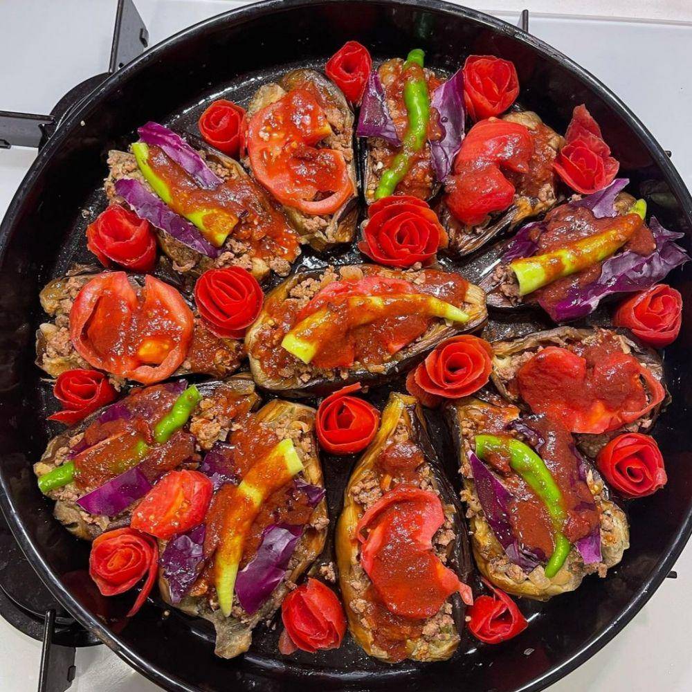 karnıyarık (instagram.com/yoresel_yemeklerimm)