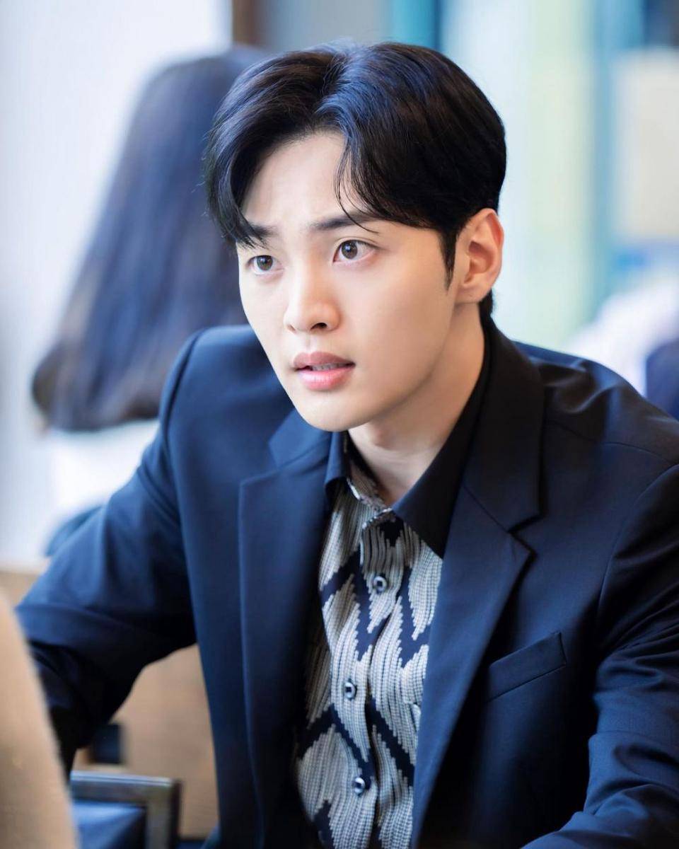 Kim Min Jae (instagram.com/real.be)