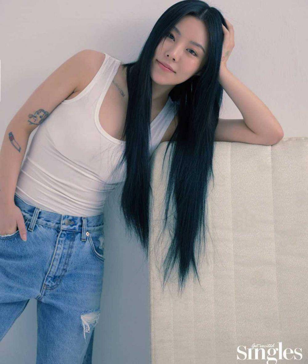 Wheein (instagram.com/whee_inthemood)