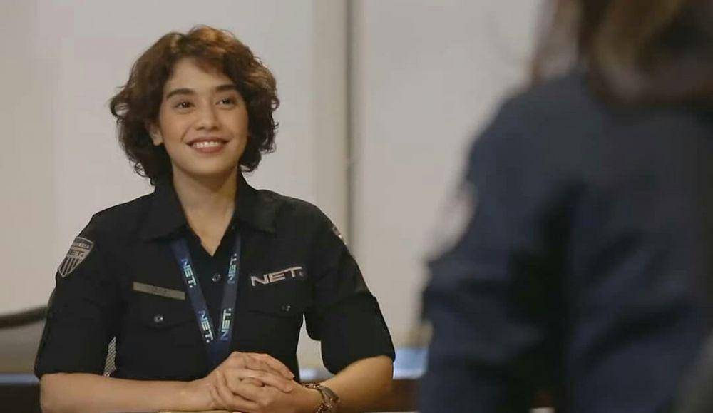 potret artis kenakan seragam Net TV (instagram.com/theeast_net)