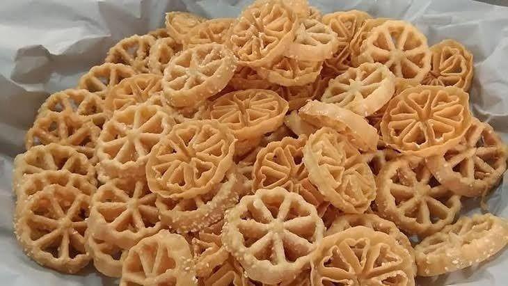 Resep Kembang Goyang untuk Natal yang Renyah dan Gak Berminyak