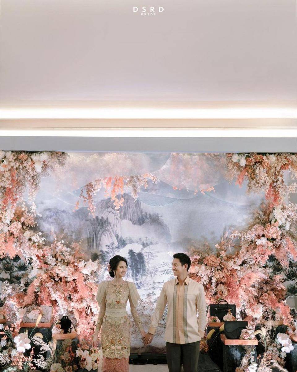 Lamaran Belva Devara dan Sabrina Anggraini. (Instagram.com/dsrdbride)