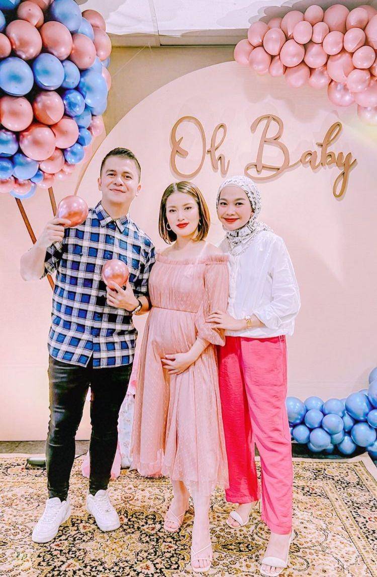 Rosiana Dewi dan Handika Pratama (instagram.com/rsn.dw)